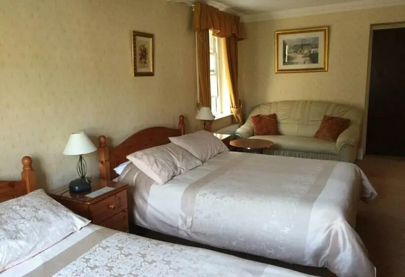 Standard Kolmen Hengen Huone, Half Moon Hotel And Restaurant