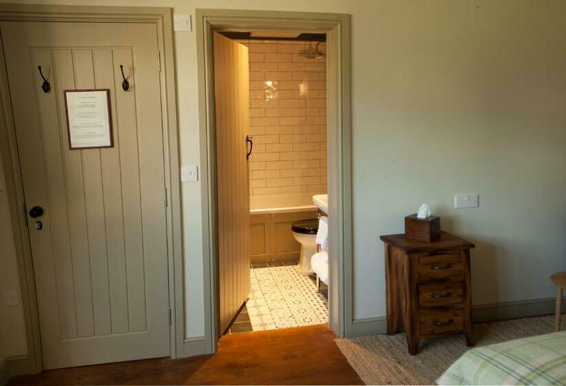 اتاق استاندارد, Killingworth Castle