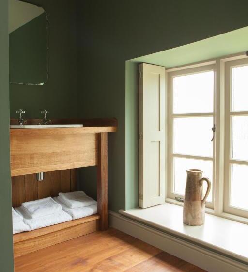 اتاق لوکس با تخت بزرگ, Killingworth Castle