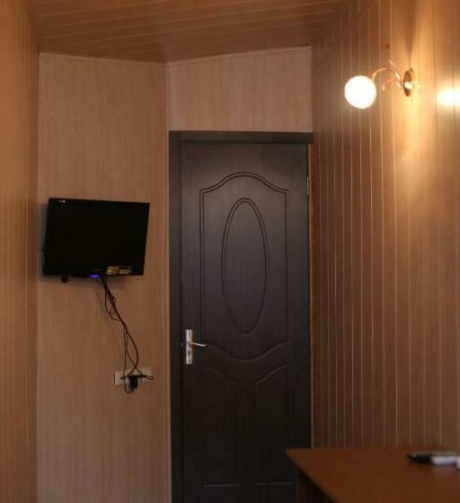 اتاق استاندارد یک نفره, Nikala