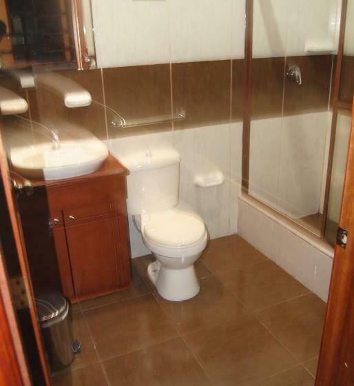 スタンダードトリプルルーム, Pegasus