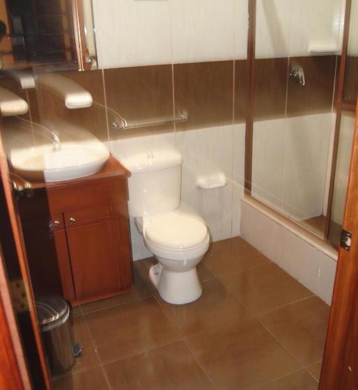 غرفة عائلية, Pegasus