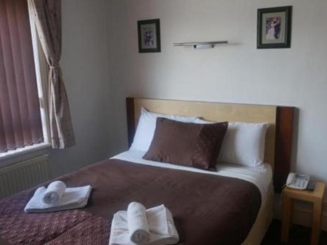 Номер Стандарт, The Cotswold