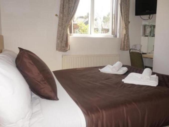 Номер Стандарт, The Cotswold