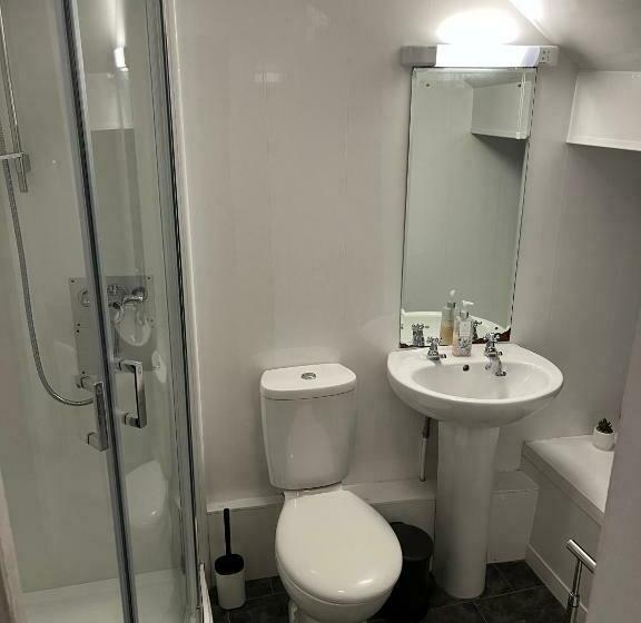 Номер Стандарт, The Lake View