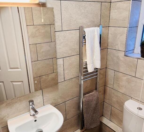 Трехместный Номер Классика, The Lake View