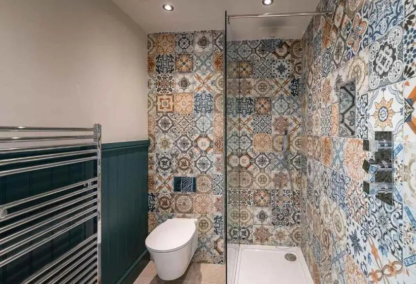 Deluxe-huone King-vuode, The Lodge