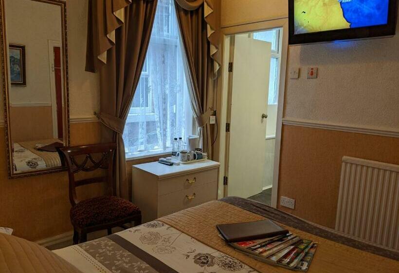 エコノミールーム, The New Guilderoy