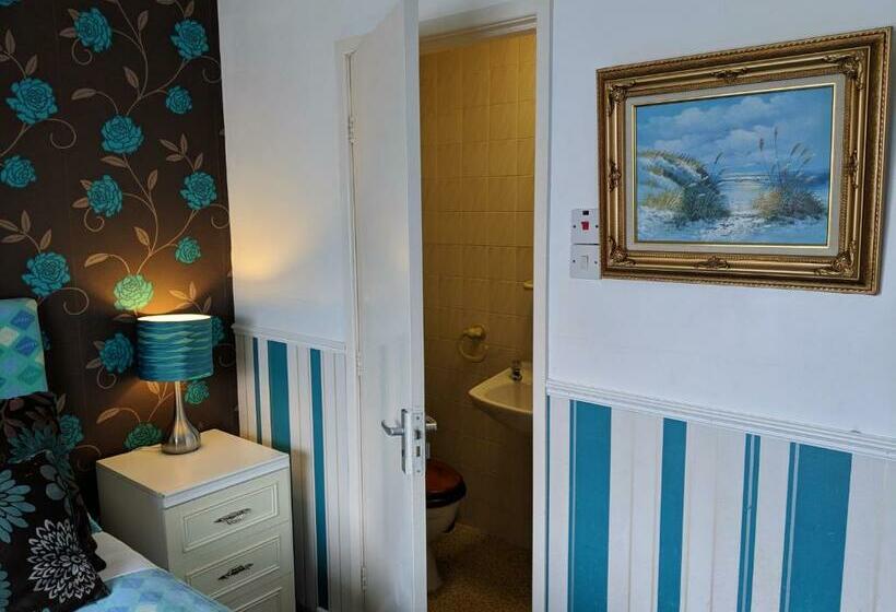 ファミリールーム, The New Guilderoy