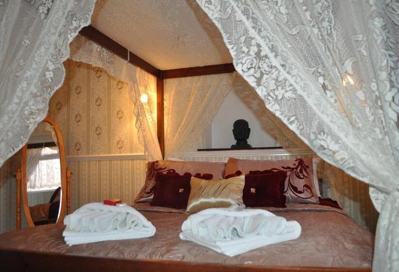 スイート, The New Guilderoy