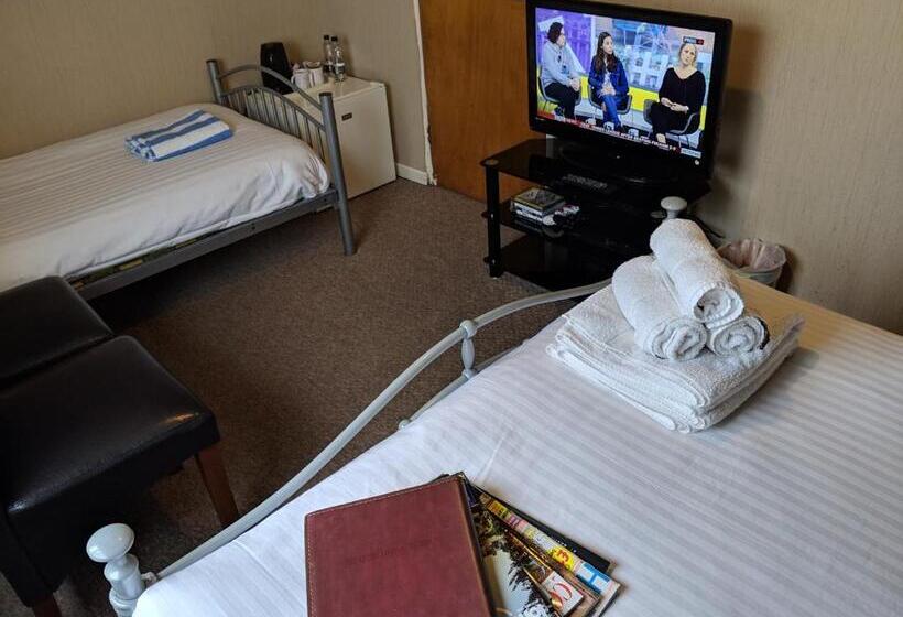 ファミリールーム, The New Guilderoy