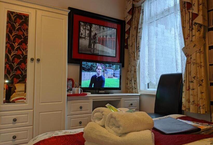 ベーシックルーム, The New Guilderoy