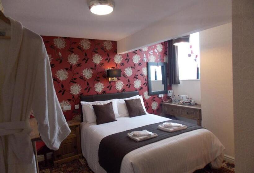 חדר פרמיום, The Trafford