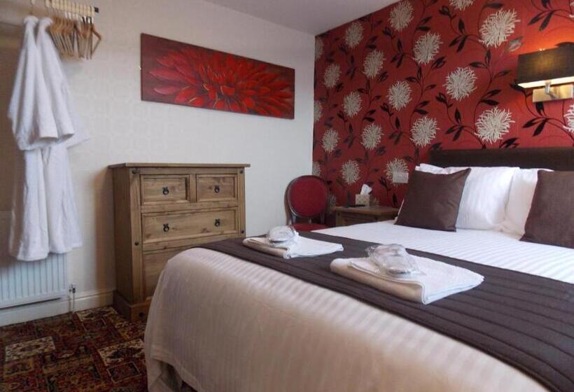 חדר פרמיום, The Trafford