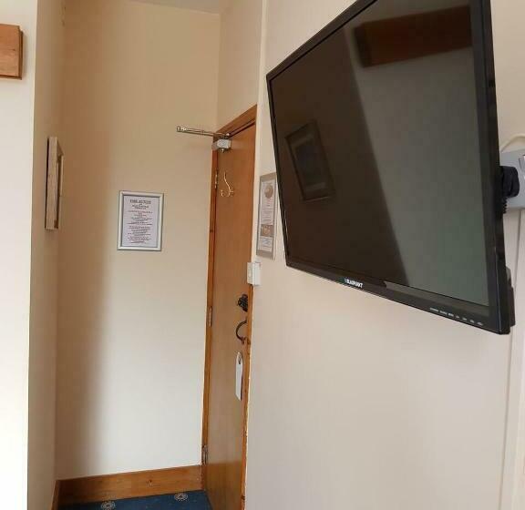 Номер Стандарт, Waterfront