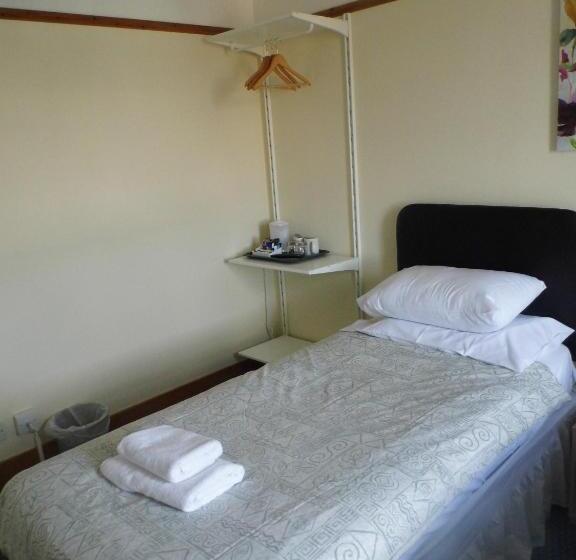 Номер Стандарт, Waterfront