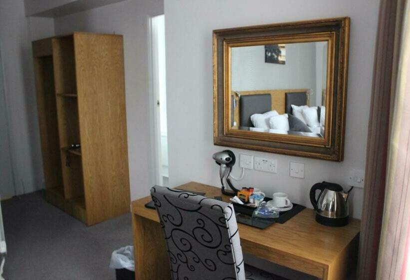 スタンダードルーム, Ye Olde Griffin