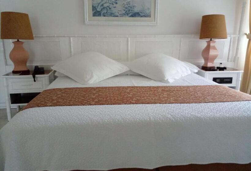 اتاق خانوادگی, Zaracay