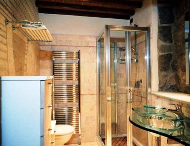 سوییت جونیور لوکس, La Corte Del Re