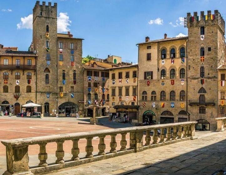 اتاق استاندارد, La Corte Del Re