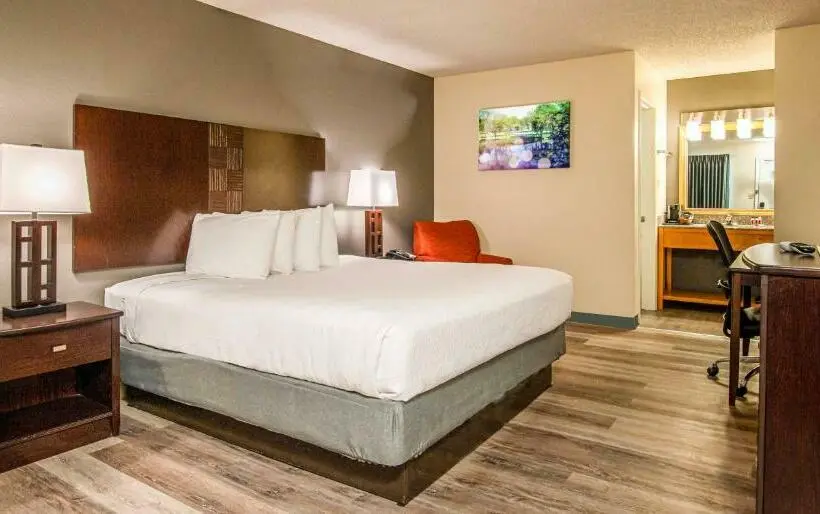 Standard-huone King-vuode, Lake View Inn