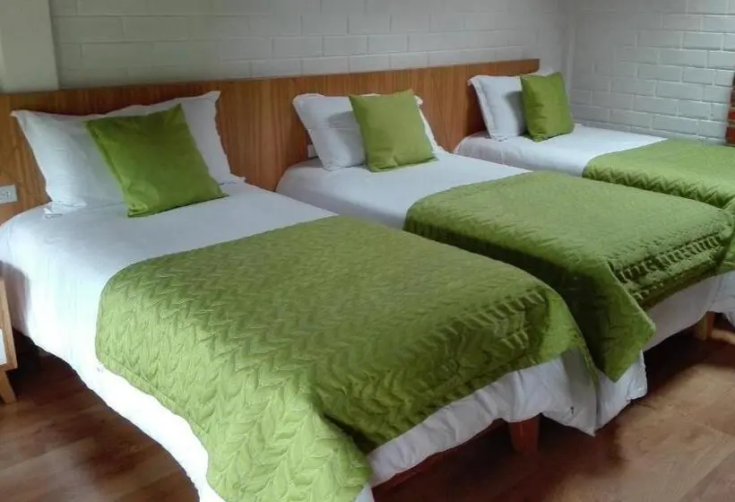 اتاق استاندارد سه نفره, Hosteria Totoral