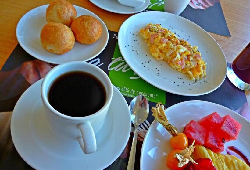 اتاق استاندارد چهار تخته, Hosteria Totoral