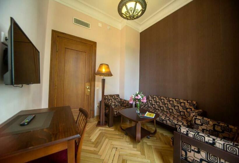 سوییت, Legends Tskaltubo Spa Resort