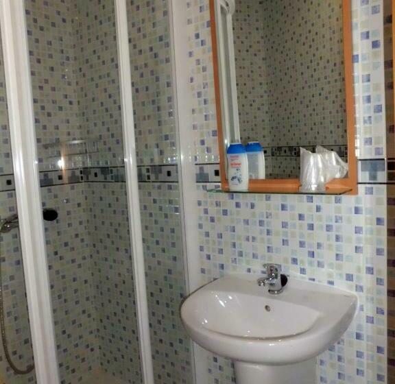 غرفة قياسية فردية, Hostal Abastos