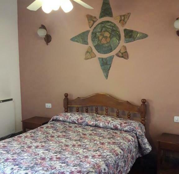 اتاق سوپریور, Hostal Rustyk