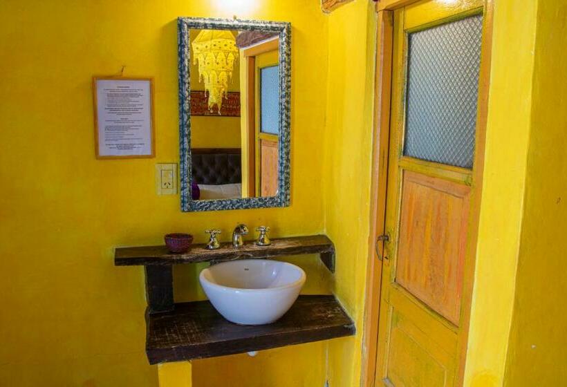 Номер Стандарт, Viracocha Art Hostel Cachi