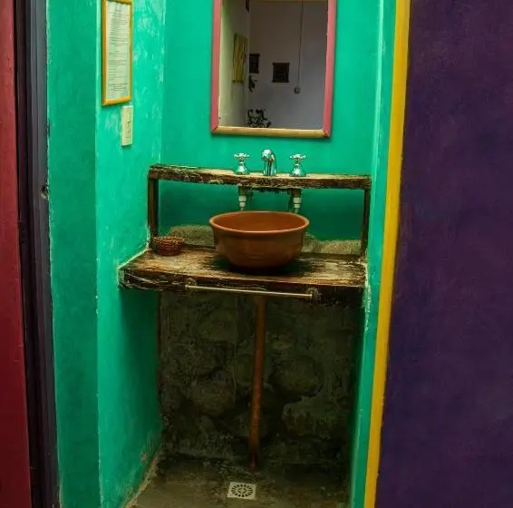 Vuode Makuusalissa, Viracocha Art Hostel Cachi
