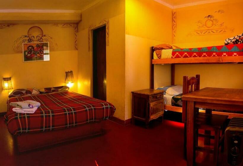 חדר סטנדרט לארבעה, Hostel Waira