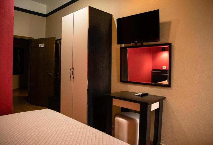 Pokój Standard, Blini