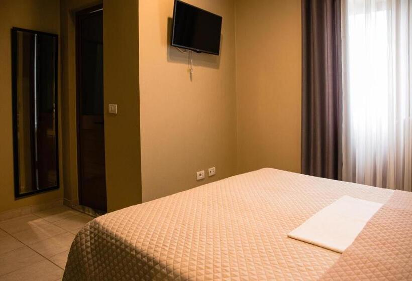 Pokój Standard, Blini