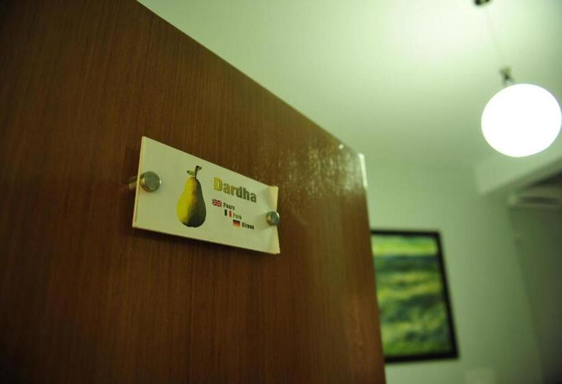 Pokój Czteroosobowy Standard, Blini