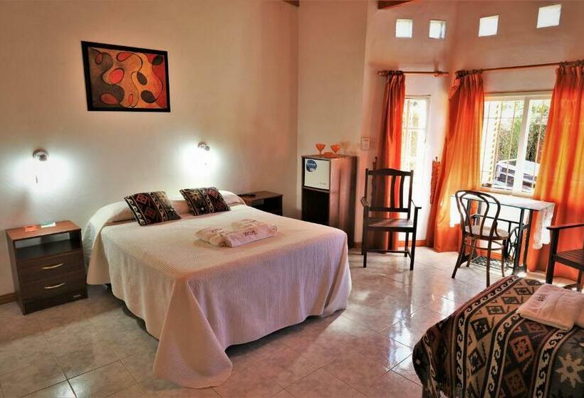 スタンダードトリプルルーム, Castelar   Hotel & Apart