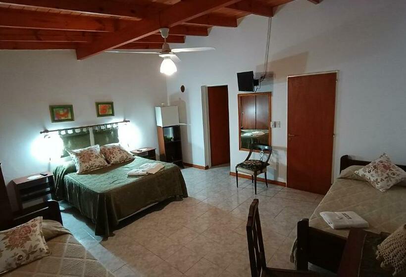 キャビン, Castelar   Hotel & Apart