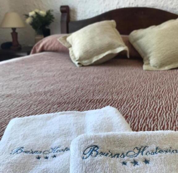 标准间, Brisas Hosteria