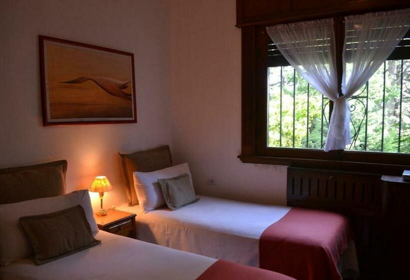 غرفة قياسية رباعية مطلة على الحديقة, Ca´montana Hostal Boutique