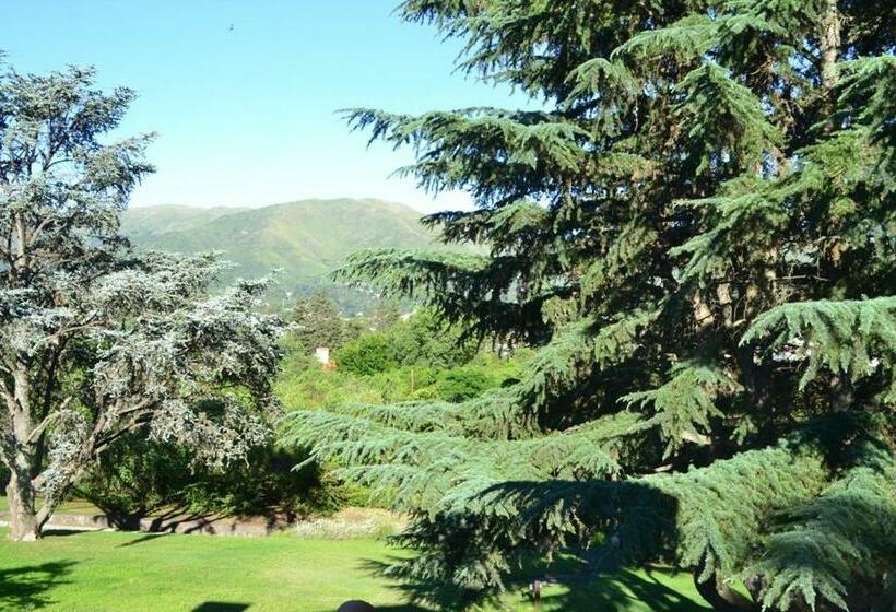 جناح مزود بجاكوزى, Ca´montana Hostal Boutique