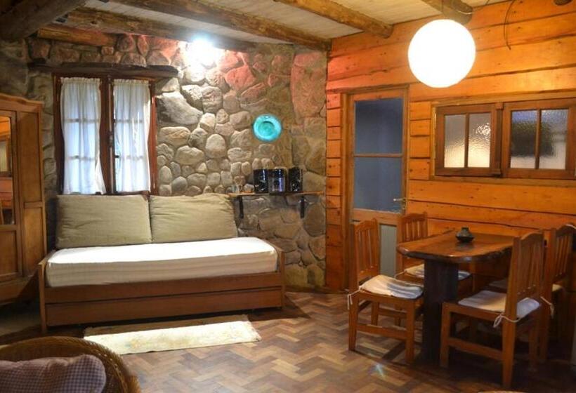 بنجلو قياسى مطلّ علي الحديقة, Ca´montana Hostal Boutique