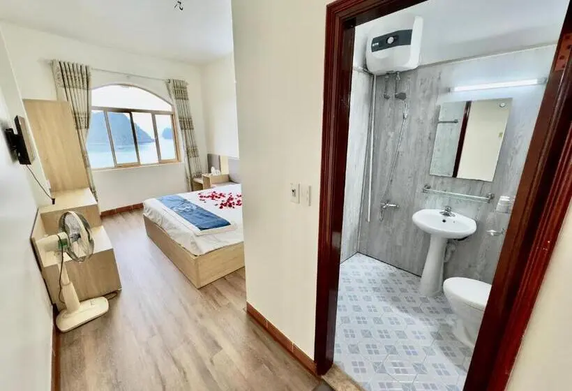 اتاق استاندارد با تخت بزرگ, Cat Ba Plaza