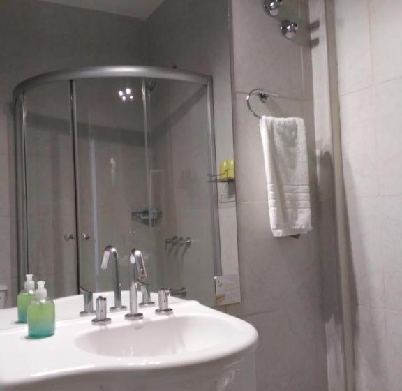 스탠다드 룸, Global