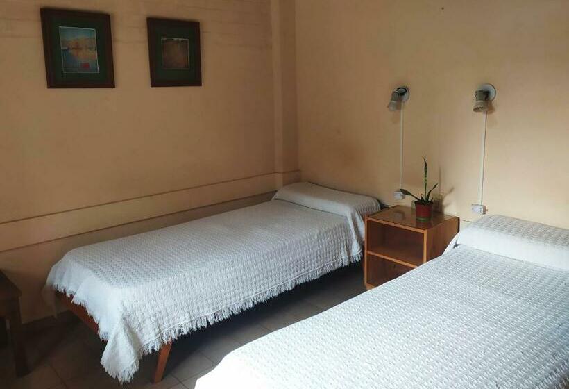 Номер Стандарт, Hosteria Helvecia