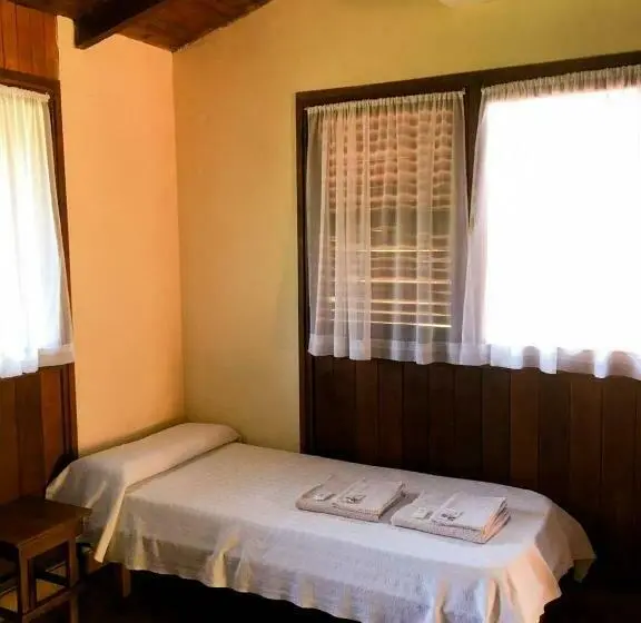 ファミリールーム, Hosteria Helvecia