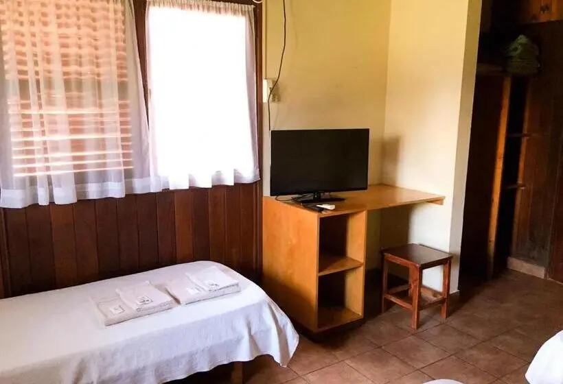 スタンダード4人部屋, Hosteria Helvecia