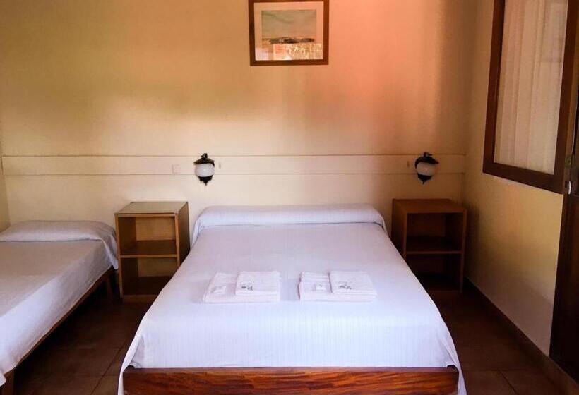 Standaard Vierpersoonskamer, Hosteria Helvecia