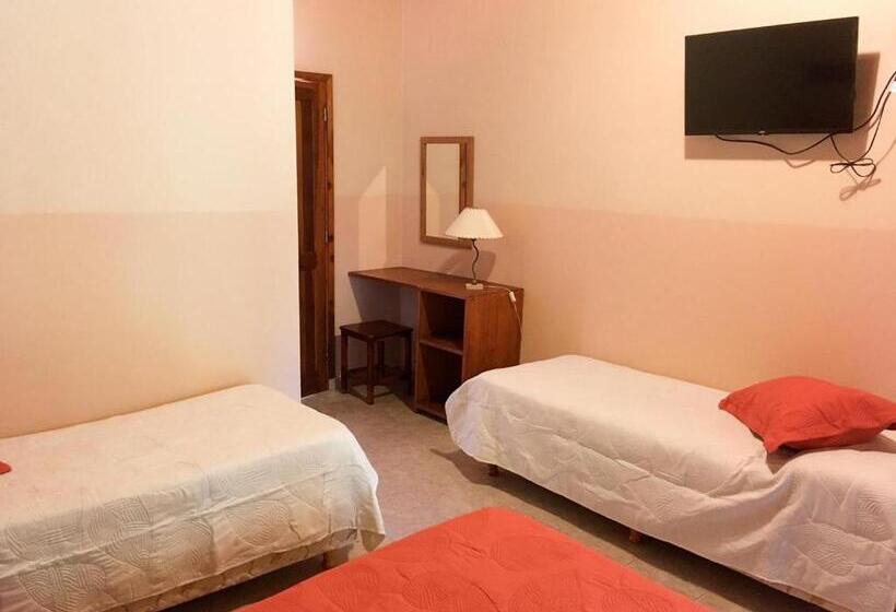 Superior Driepersoonskamer, Hosteria Helvecia