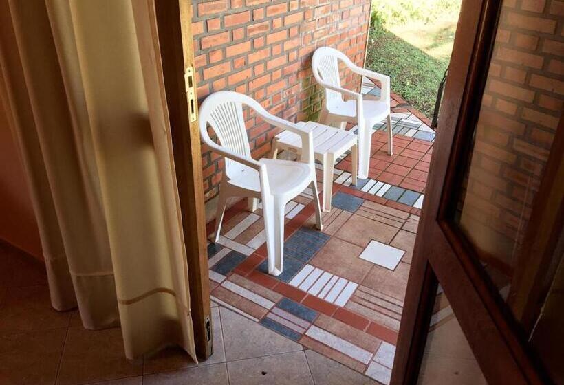 Superior Vierpersoonskamer, Hosteria Helvecia